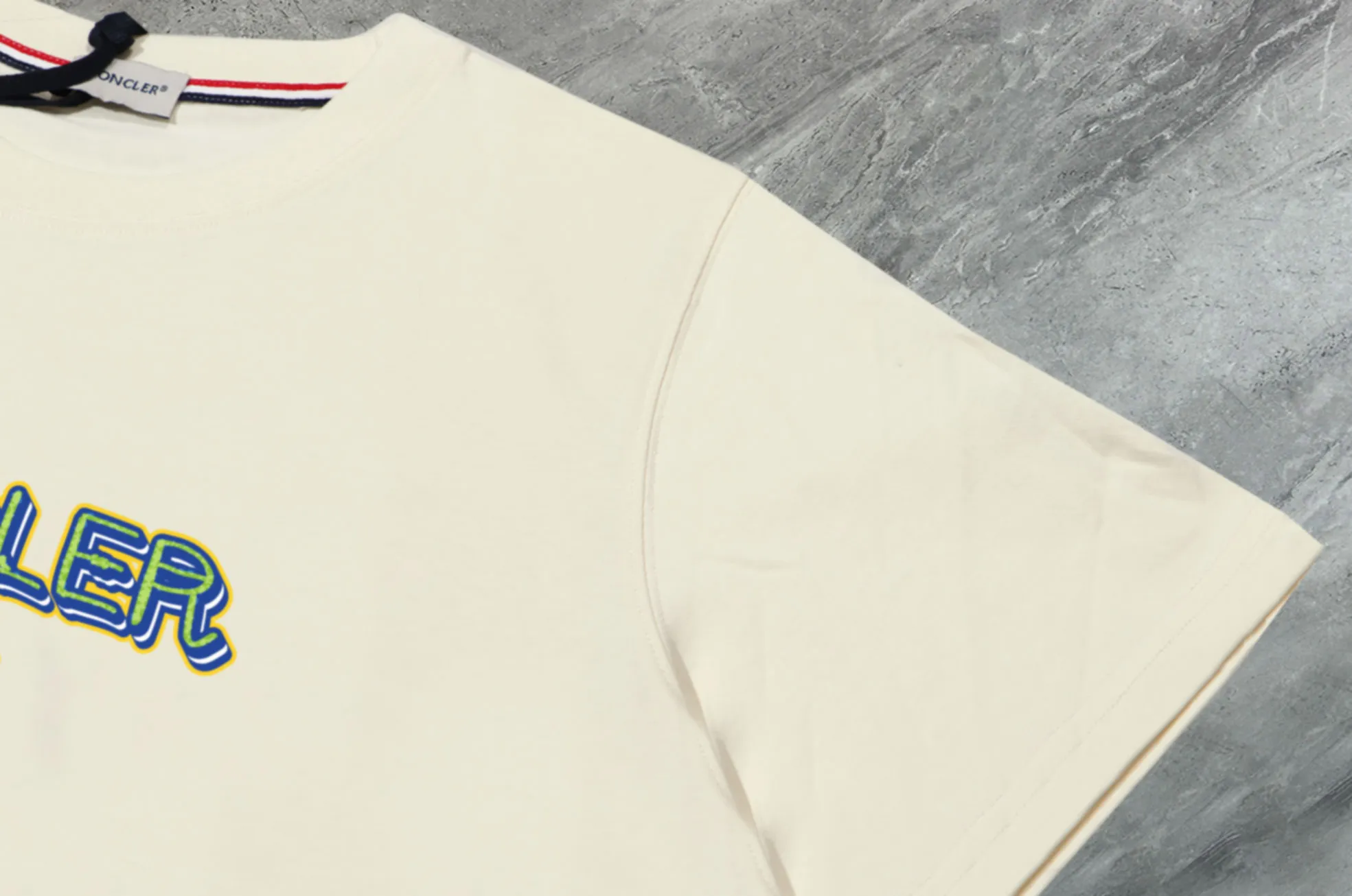 P80💰《Moncler~ 》2025New Arrival Quality T , Versatile Quality ！ ‼ 32 250G ‼ ， ， ， ， T 🤪 Sizes：S-M-L-XL-2XL ：Black，White， Same Style